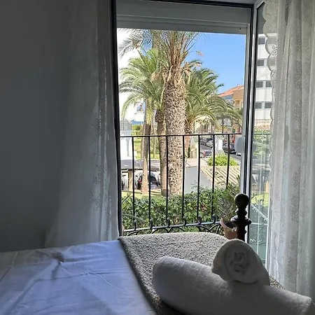 Casa La Raspa 2 Minutos De La Playa Bajondillo * Torremolinos