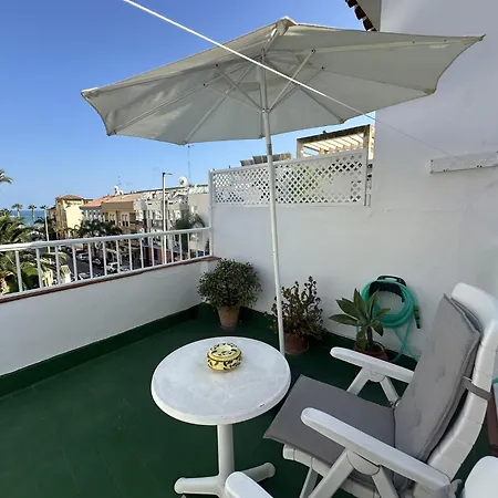 Casa La Raspa 2 Minutos De La Playa Bajondillo Holiday home Torremolinos