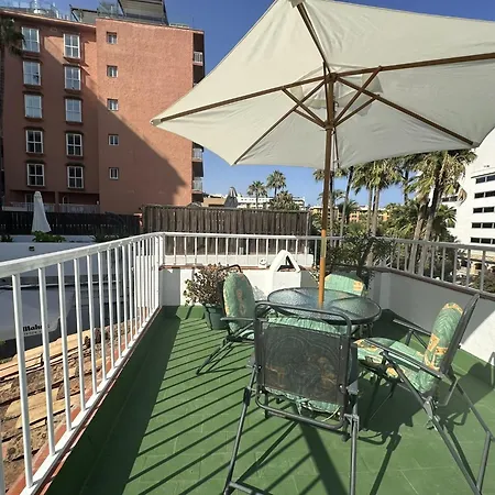 Casa La Raspa 2 Minutos De La Playa Bajondillo טורמולינוס