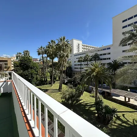 Casa La Raspa 2 Minutos De La Playa Bajondillo Holiday home Torremolinos