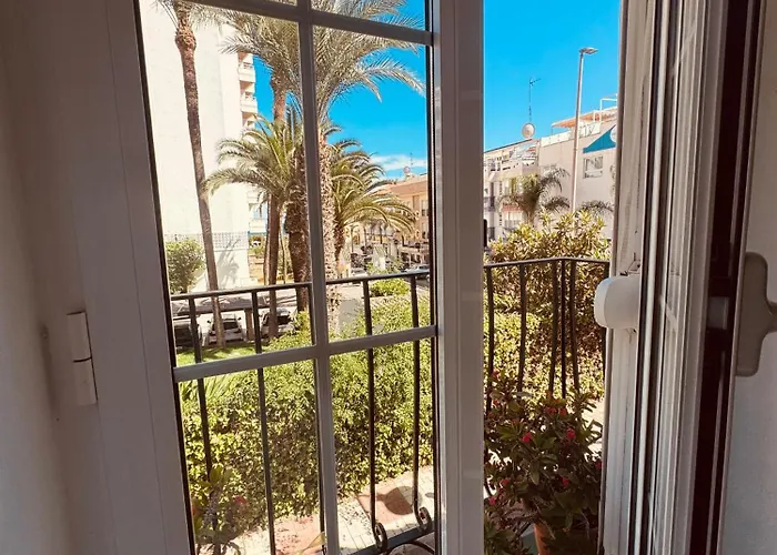 Semesterbostad Casa La Raspa Cozyinns *